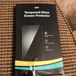 NEW ESR 3-Pack Screen Protector 9H scratch-resist